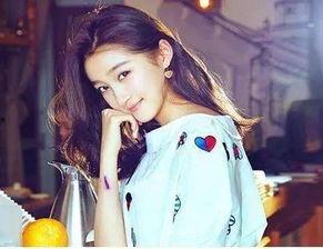 关晓彤新闻爆料最新消息,爆料背后真相揭秘